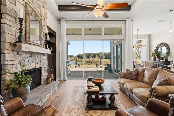 $875,000 | 25920 Roundabout Pointe, Sorrento, FL 32776