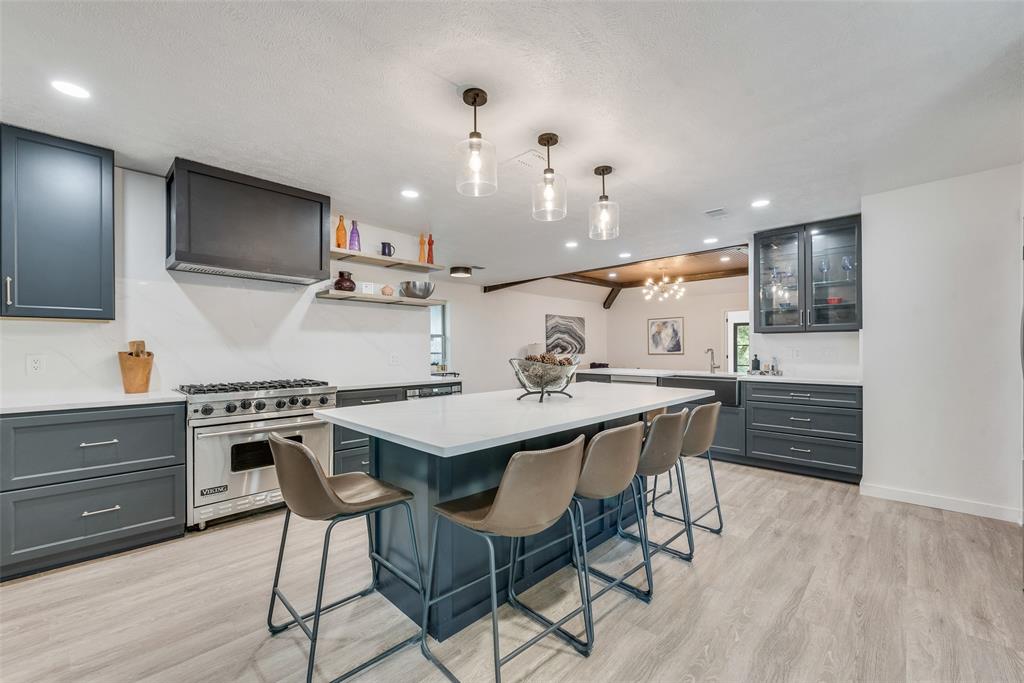 11231 McCree Road Dallas, TX 75238 - Photo 9 of 28