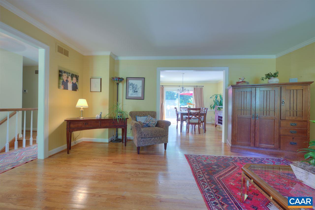 512 Nottingham Road Charlottesville, VA 22901 - Photo 4 of 31 Gallery Image 4