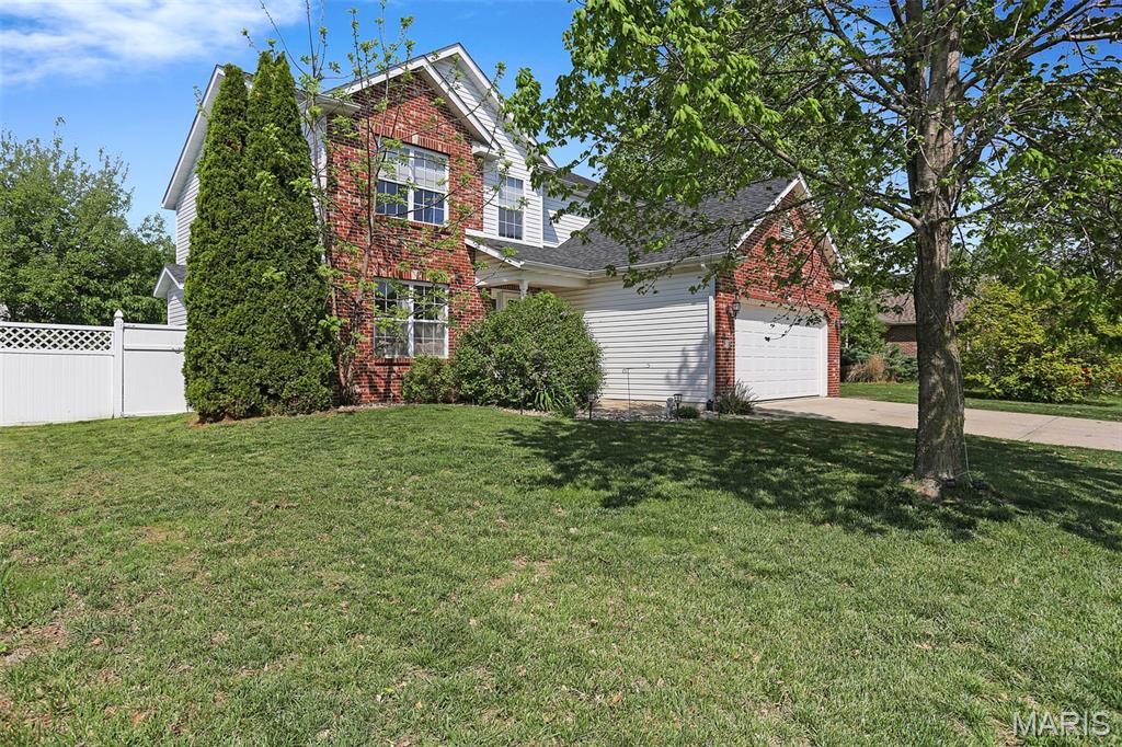 933 Allenbrook Avenue O'Fallon, IL 62269 - Photo 2 of 31