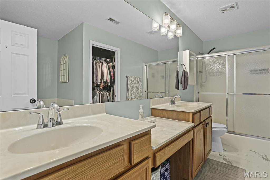 933 Allenbrook Avenue O'Fallon, IL 62269 - Photo 21 of 31