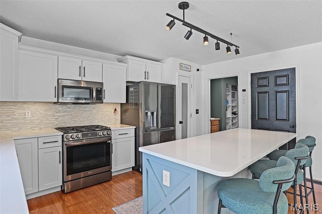 933 Allenbrook Avenue O'Fallon, IL 62269 - Photo 9 of 31