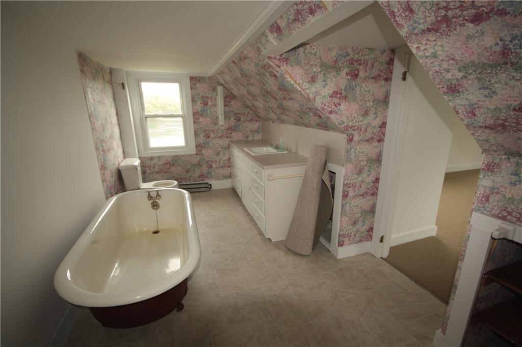 373 West Barters Island Road Boothbay, ME 04537 - Photo 16 of 22 Bathroom with claw foot tub and...