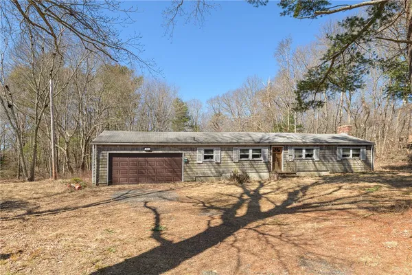 $237,500 | 213 Hallville Road, Exeter, RI 02822
