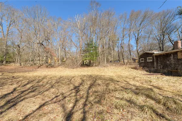 $237,500 | 213 Hallville Road, Exeter, RI 02822