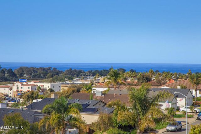 a view of a park with an outdoor space