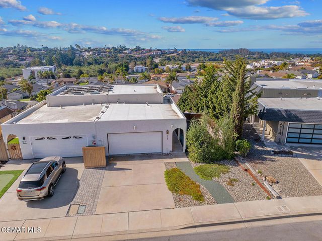 $885,000 | 618 Vista Pacifica Circle, Pismo Beach, CA 93449