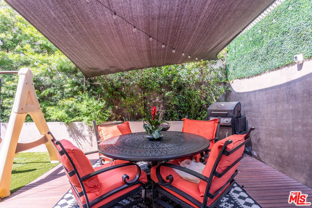 121 Waterview Street Playa del Rey, CA 90293 - Photo 17 of 25
