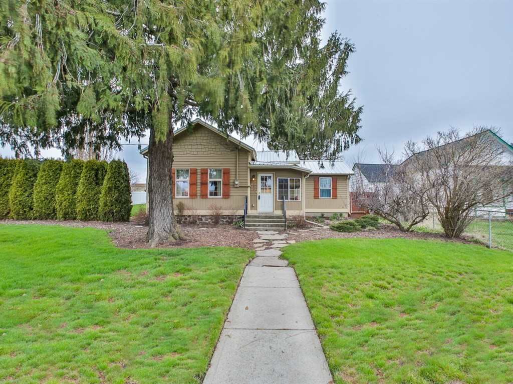 245 North Main Street Spangle, WA 99031 - Photo 1 of 20 Gallery Image 1