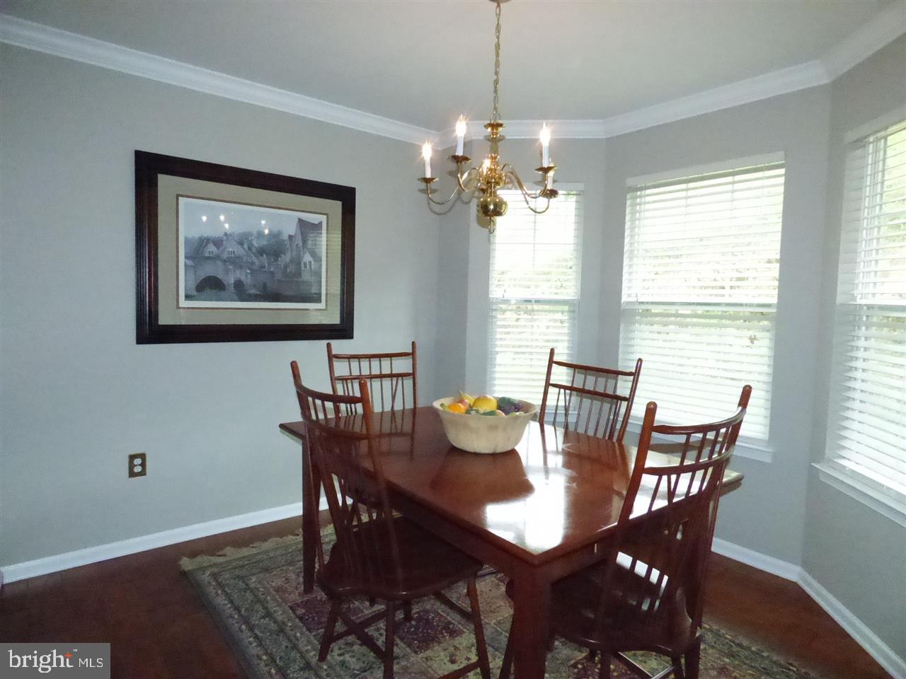 6992 Seneca Ridge Drive York, PA 17403 - Photo 6 of 12 Gallery Image 6
