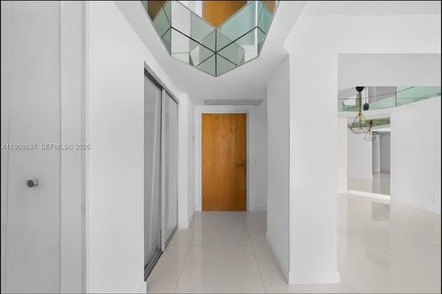 $3,750 | 3610 Yacht Club Drive, Unit 609, Aventura, FL 33180