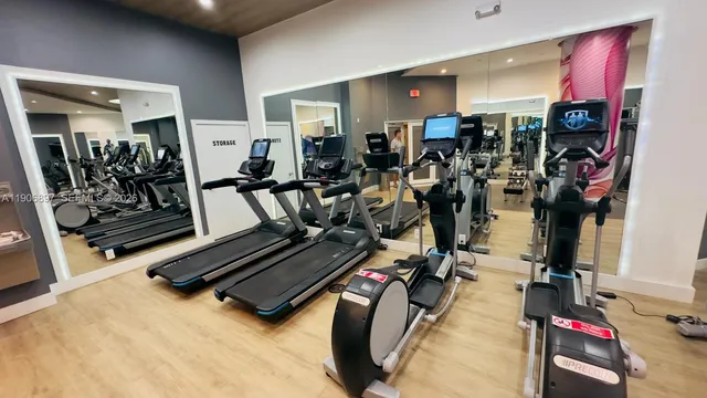 $3,750 | 3610 Yacht Club Drive, Unit 609, Aventura, FL 33180