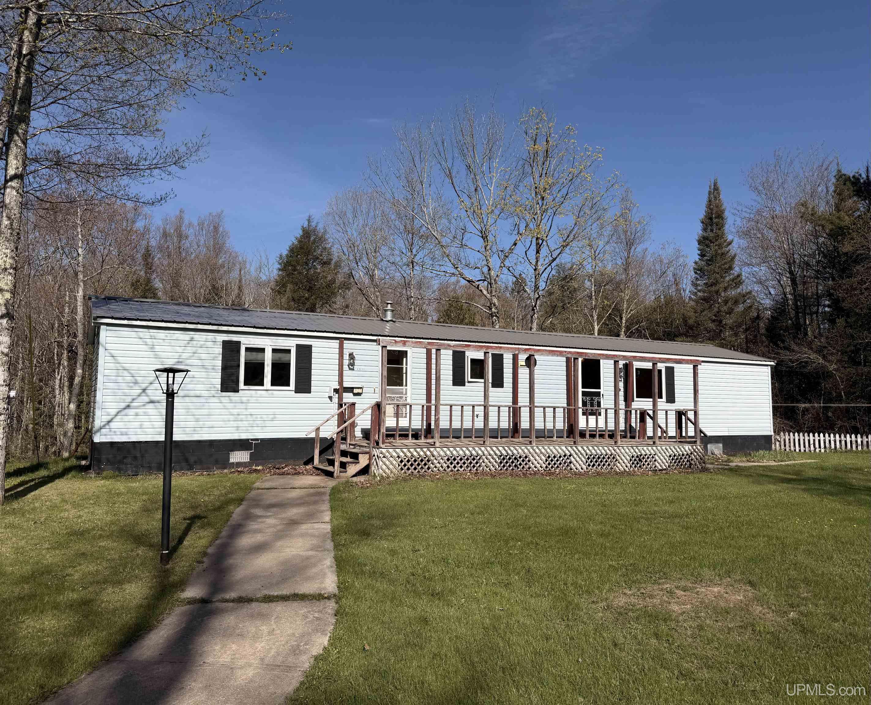 N9165 Deerton Road Deerton, MI 49822 - Photo 2 of 37