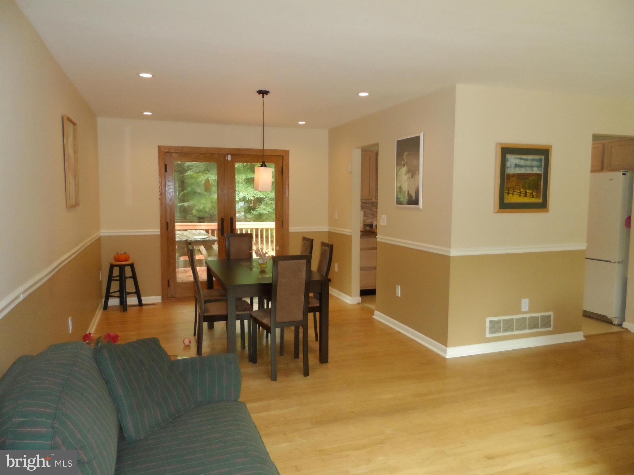 2665 Ogleton Road Annapolis, MD 21403 - Photo 7 of 24 Interior (General)