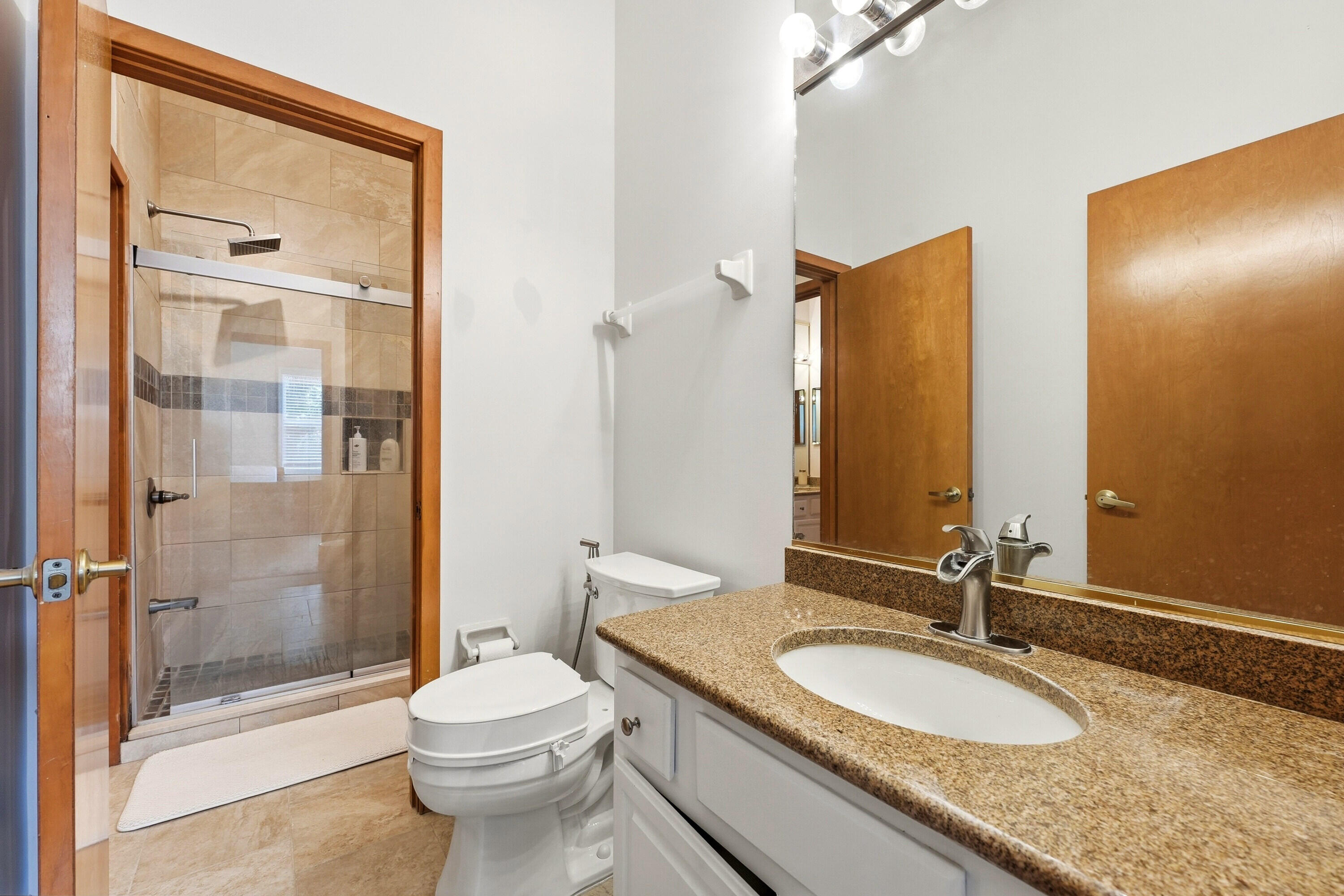 12765 Roseland Road Sebastian, FL 32958 - Photo 35 of 93 Bathroom 2