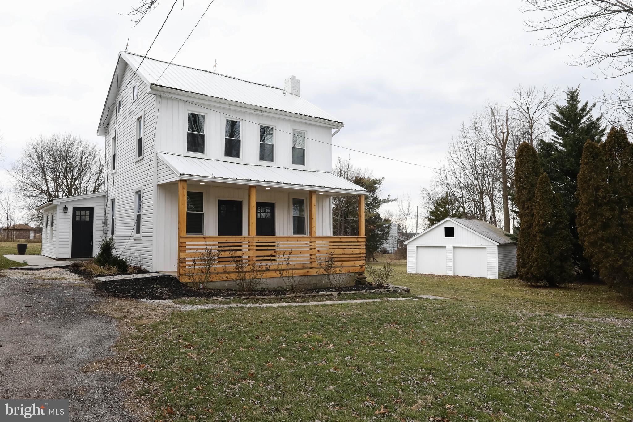 886 Church Road York, PA 17404 - Photo 2 of 18 Gallery Image 2