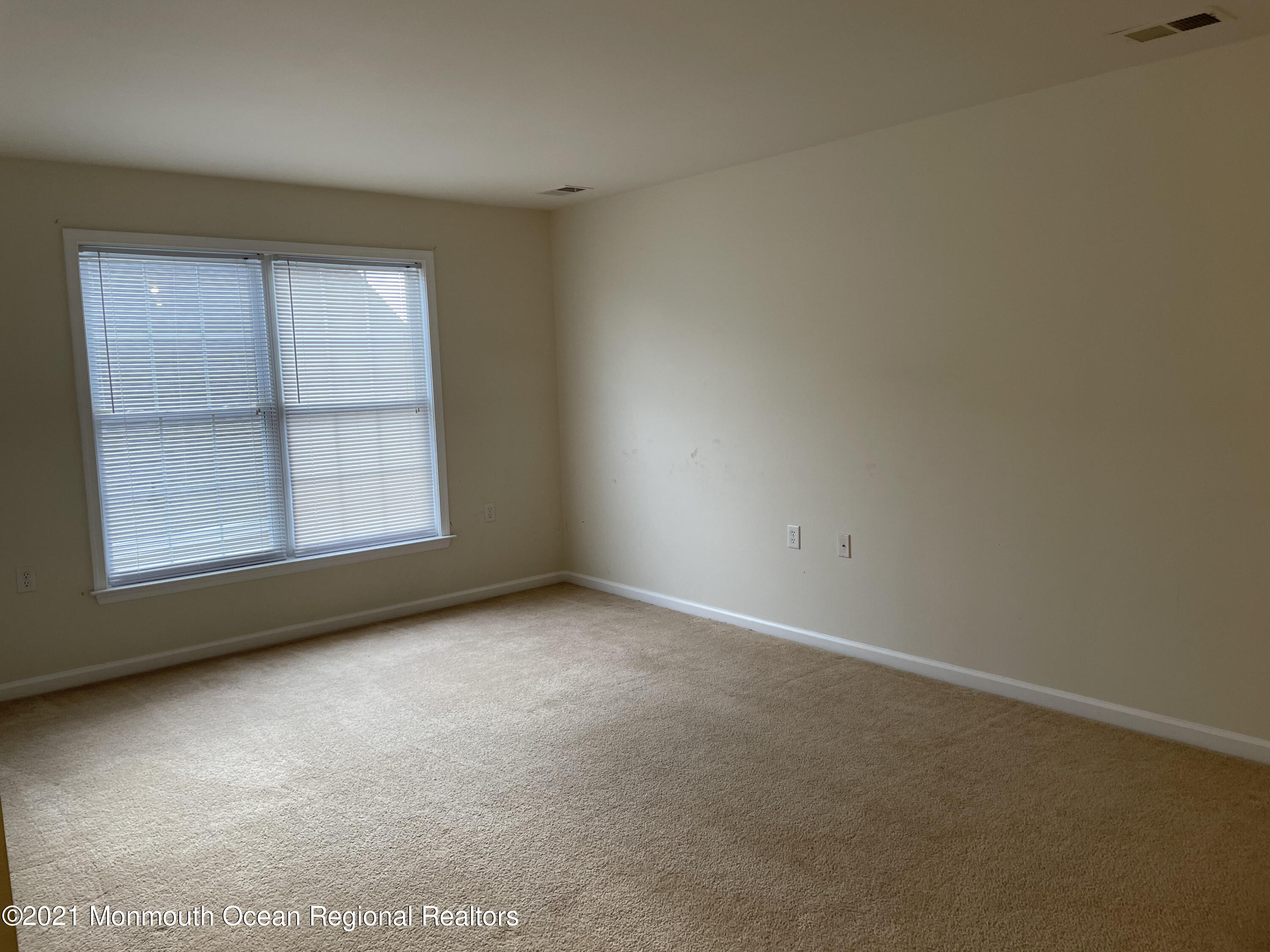 76 Yates Road Manalapan, NJ 07726 - Photo 20 of 27 2nd Story Loft