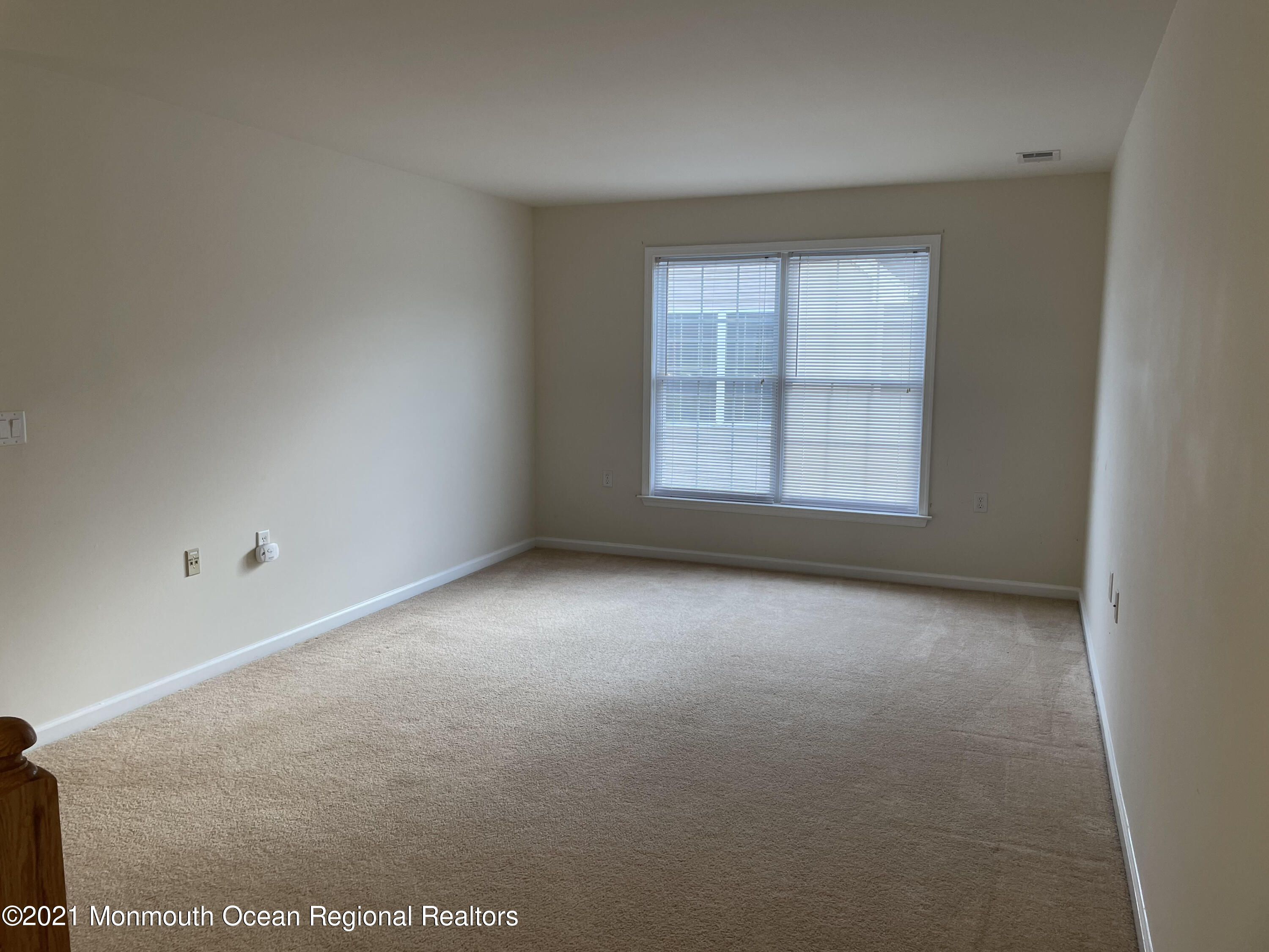 76 Yates Road Manalapan, NJ 07726 - Photo 22 of 27 2nd Story Loft