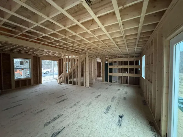 $499,900 | 14 Shepherd Lane, Windham, ME 04062