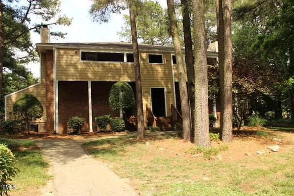 $1,295 | 3239 Mill Run, Raleigh, NC 27612