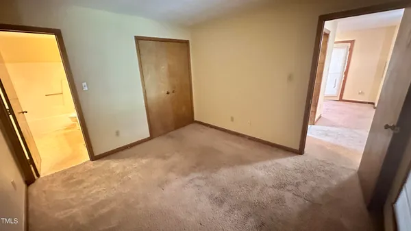 $1,295 | 3239 Mill Run, Raleigh, NC 27612