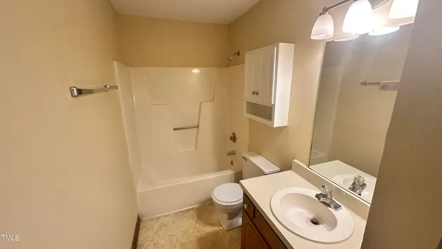 $1,425 | 3239 Mill Run, Raleigh, NC 27612