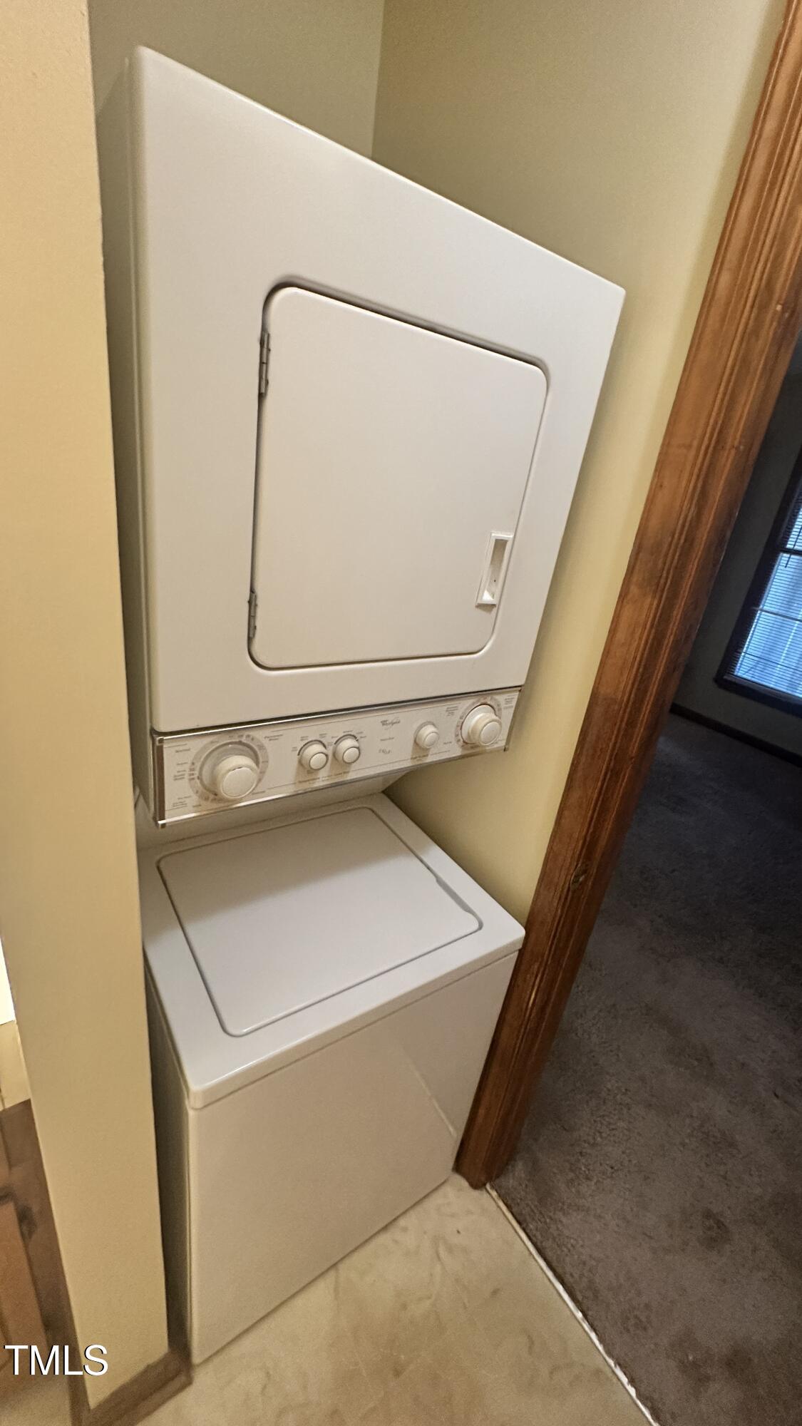 3239 Mill Run Raleigh, NC 27612 - Photo 8 of 9 3239 Mill 7