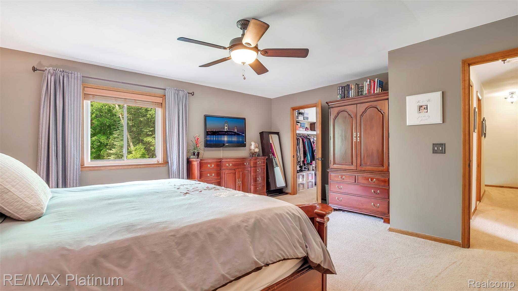 2798 North Tipsico Lake Road Hartland, MI 48353 - Photo 19 of 52 2798-North-Tipsico-Lake-Road-Hartland-Township-Michigan-windowstill-23.jpg