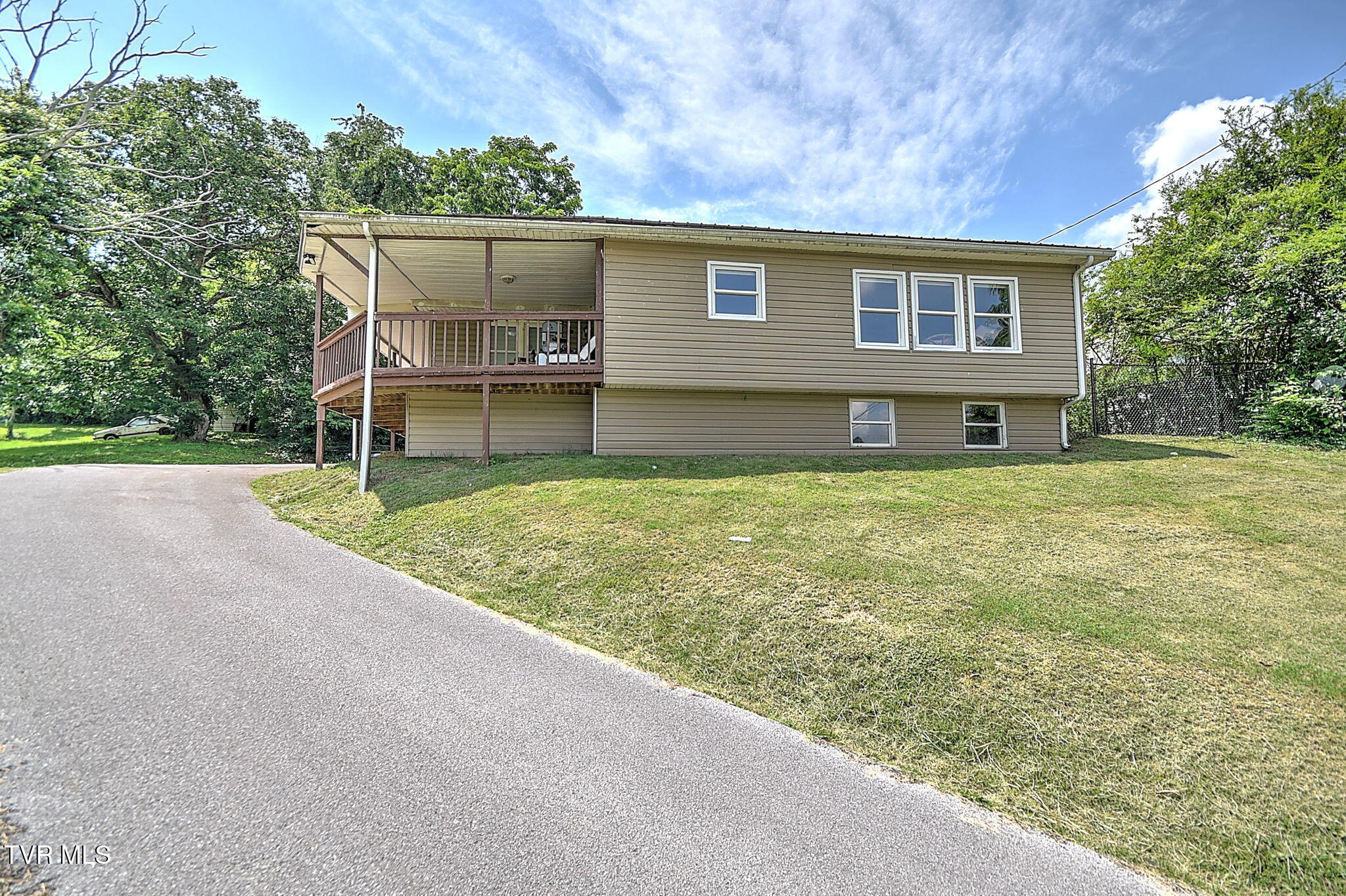 7613 Reedy Creek Road Bristol, VA 24202 - Photo 32 of 33 1-web-or-mls-7613 Reedy Creek JG-2