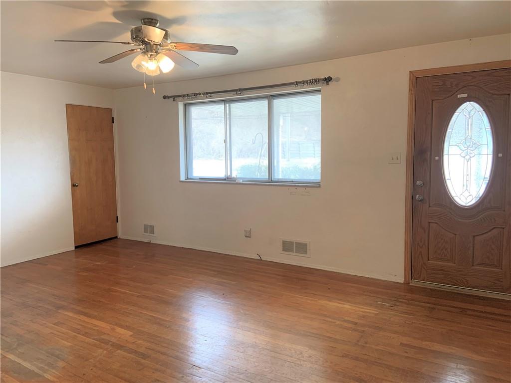 2134 Noblestown Road Pittsburgh, PA 15205 - Photo 2 of 10 Gallery Image 2