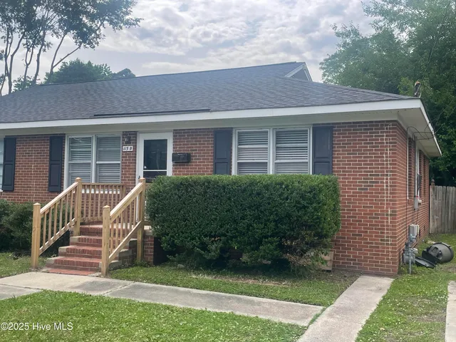 $1,500 | 115 Stancill Drive, Unit B, Greenville, NC 27858