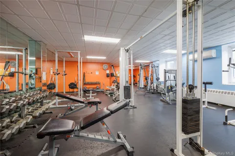 $650,000 | 522 Shore Road, Unit 6C, Long Beach, NY 11561