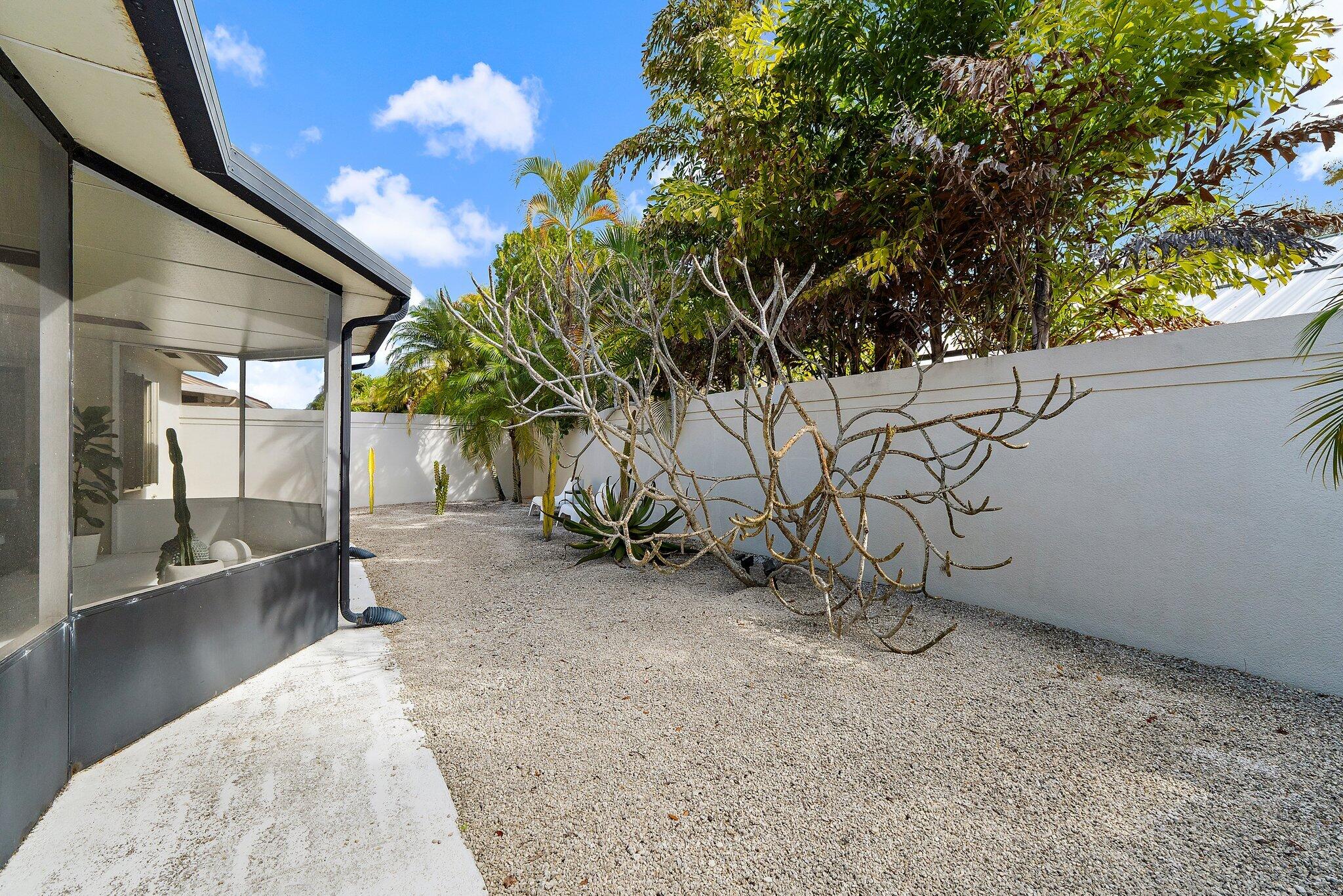 125 Harbourside Circle Jupiter, FL 33477 - Photo 42 of 54 048-125HarboursideCir-Jupiter-SMALL