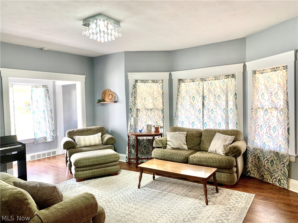 3265 Berkeley Road Cleveland, OH 44118 - Photo 8 of 31