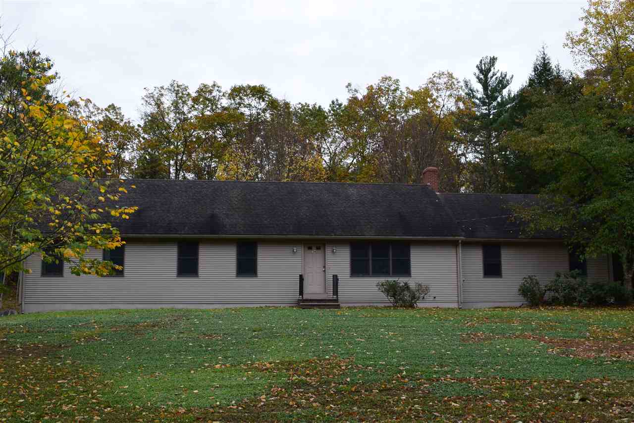 34 N Road Kingston, NH 03848 - Photo 3 of 27