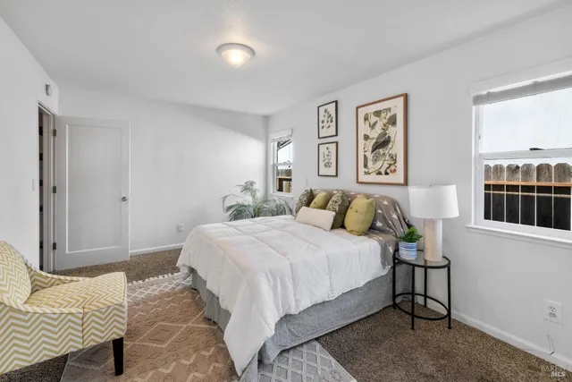 $2,950 | 372 Acacia Street, Vacaville, CA 95688