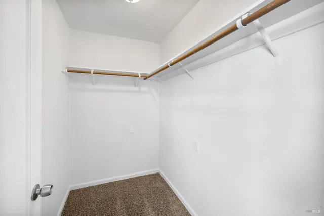 $2,950 | 372 Acacia Street, Vacaville, CA 95688