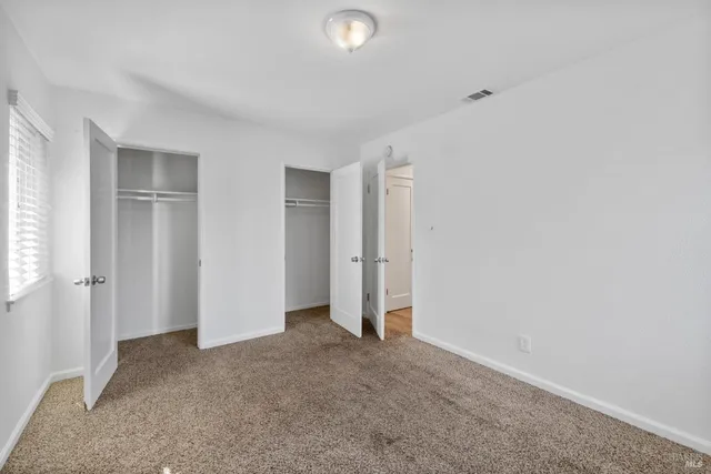 $2,950 | 372 Acacia Street, Vacaville, CA 95688