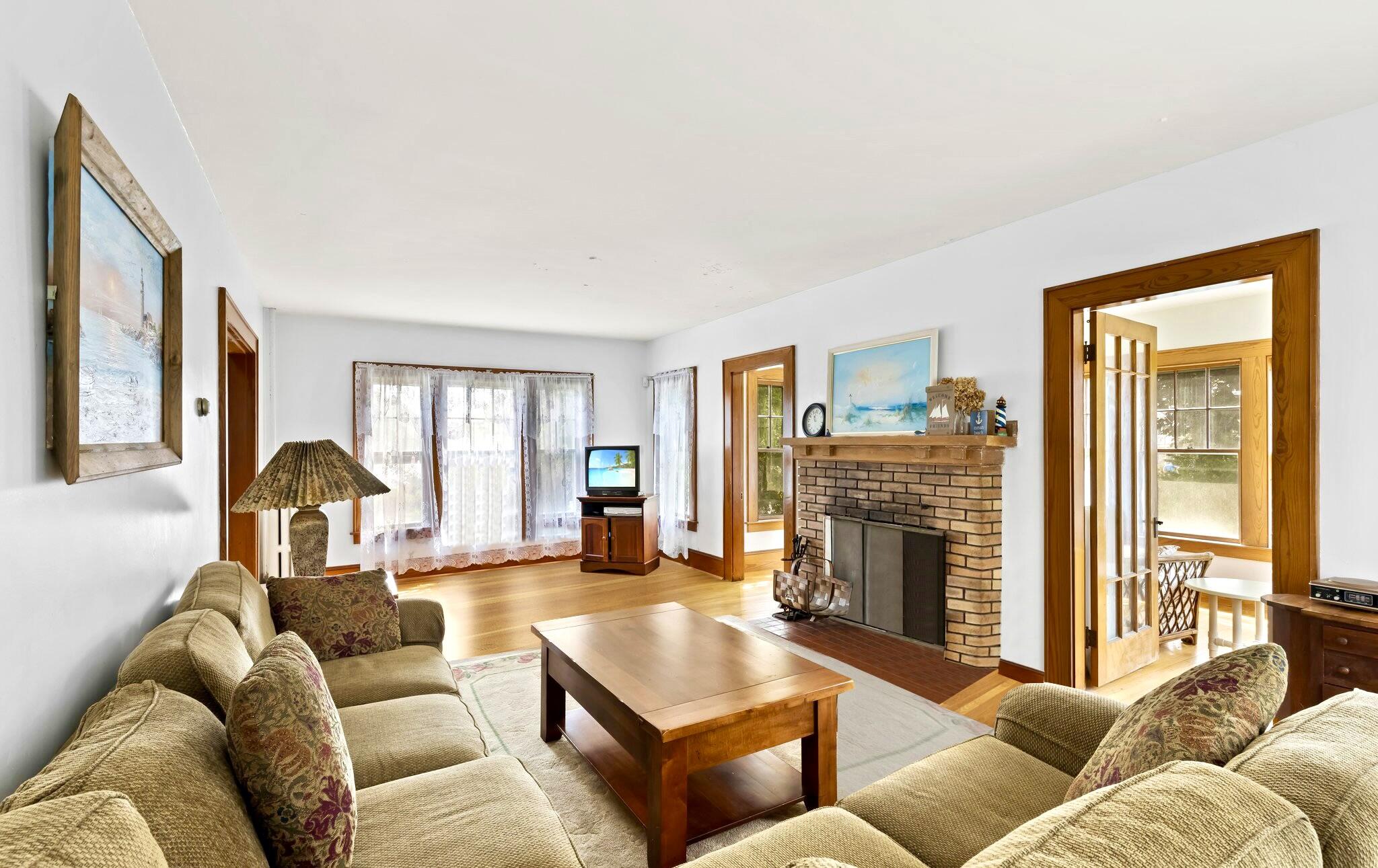 45 Inman Road Dennis Port, MA 02639 - Photo 11 of 48 11