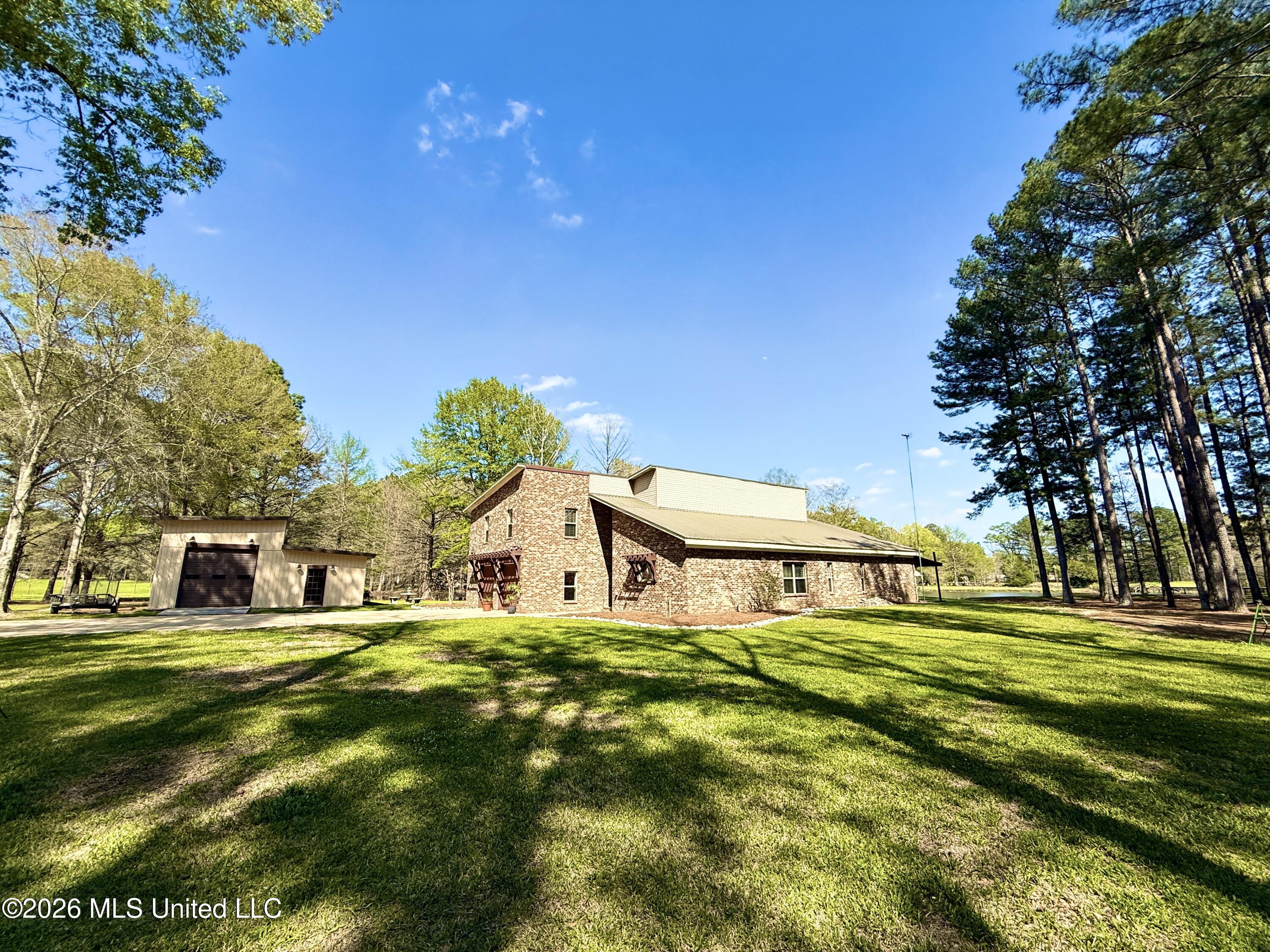 185 West Neal Road Florence, MS 39073 - Photo 4 of 104 IMG_0585
