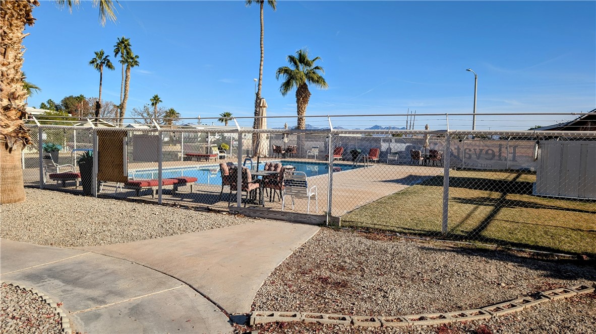 3589 Wells Road, Unit 101 Blythe, CA 92225 - Photo 10 of 12