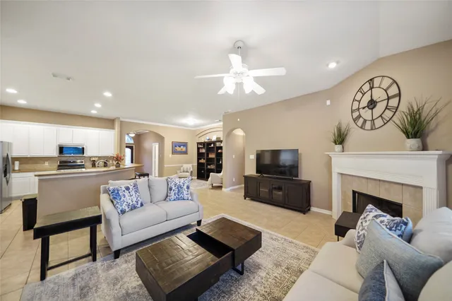 $2,300 | 21818 Mileham Lane, Spring, TX 77388