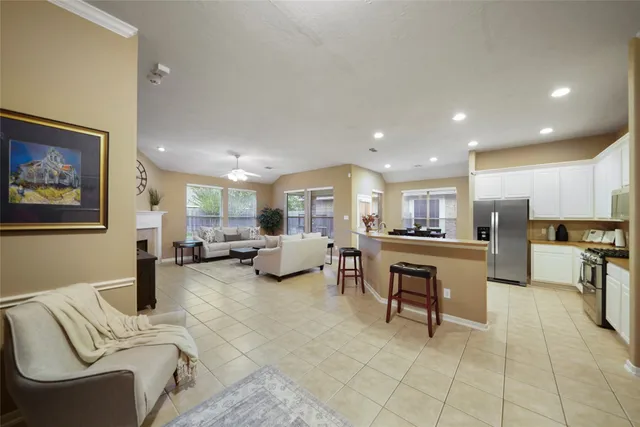 $2,300 | 21818 Mileham Lane, Spring, TX 77388