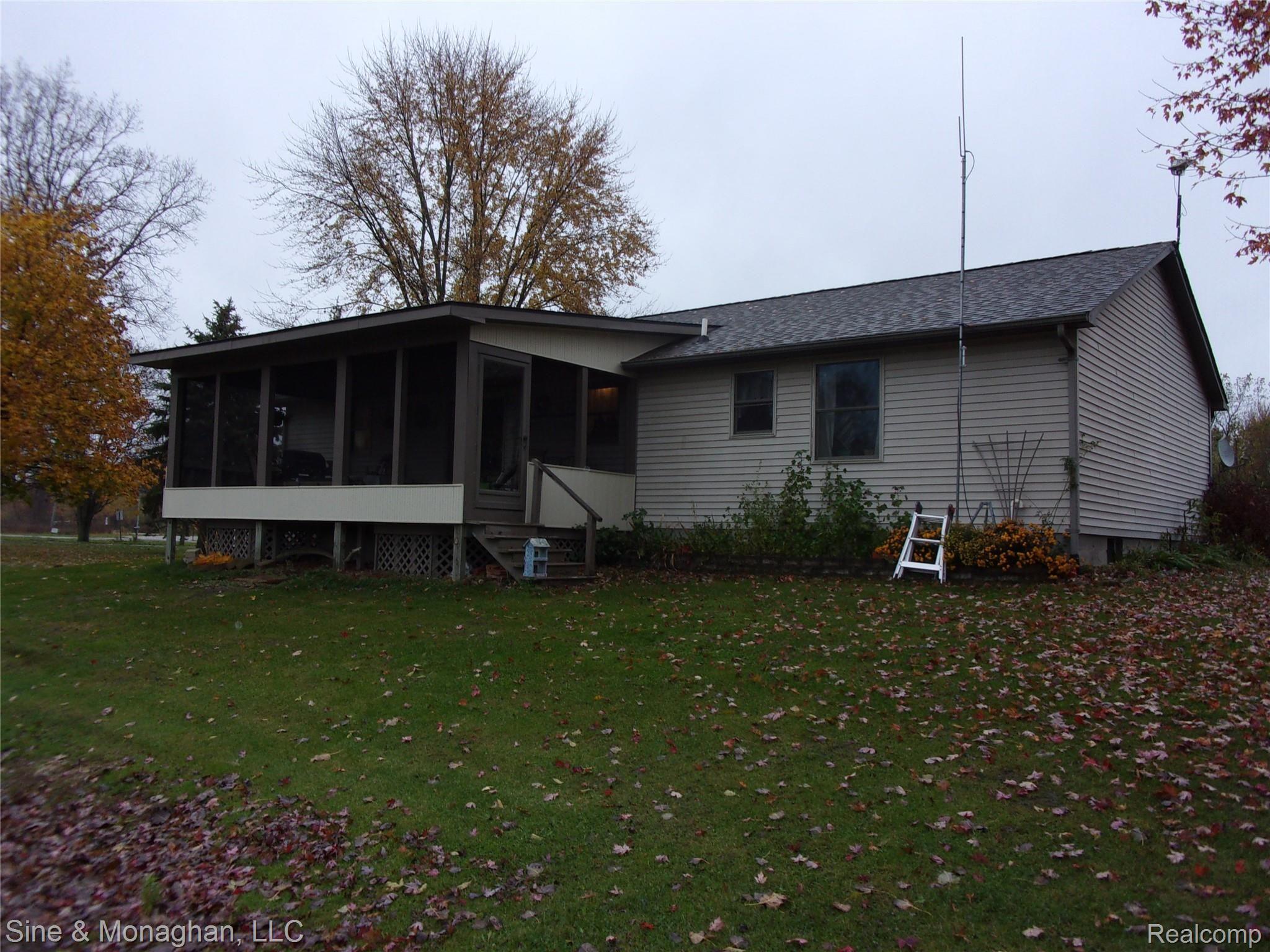 7354 Marsh Road Marine City, MI 48039 - Photo 31 of 35 100_0133.JPG