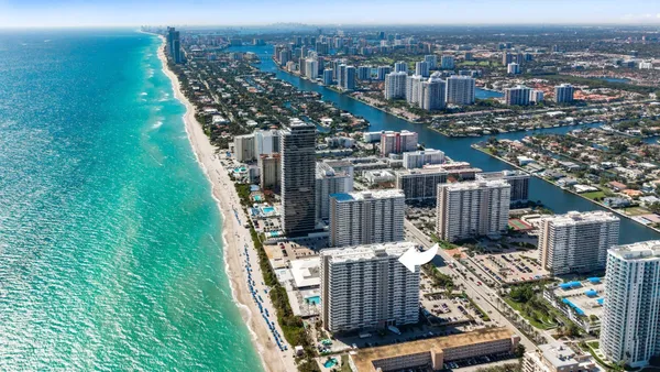 $2,999 | 1950 South Ocean Drive, Unit PHB, Hallandale Beach, FL 33009