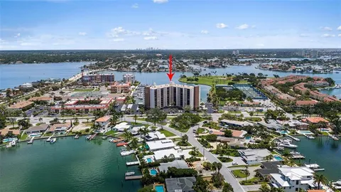 $699,000 | 10355 Paradise Boulevard, Unit 10101011, St. Petersburg, FL 33706
