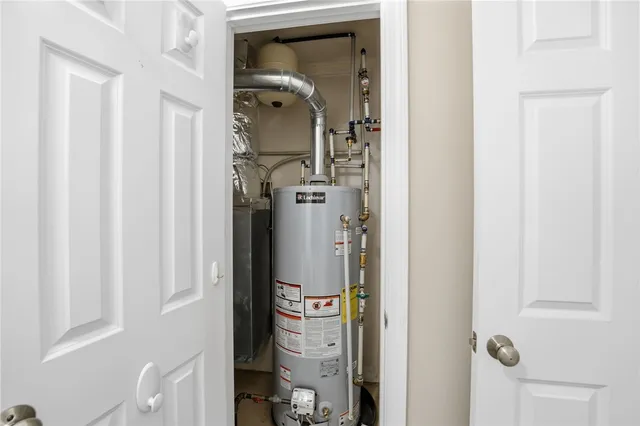 $409,900 | 40 Saw Mill Drive, Unit 204, North Kingstown, RI 02852