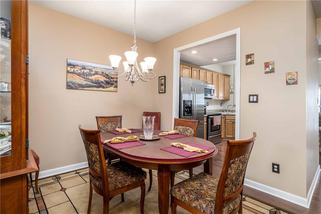 1418 Willowbrook Drive Washington, PA 15301 - Photo 5 of 29