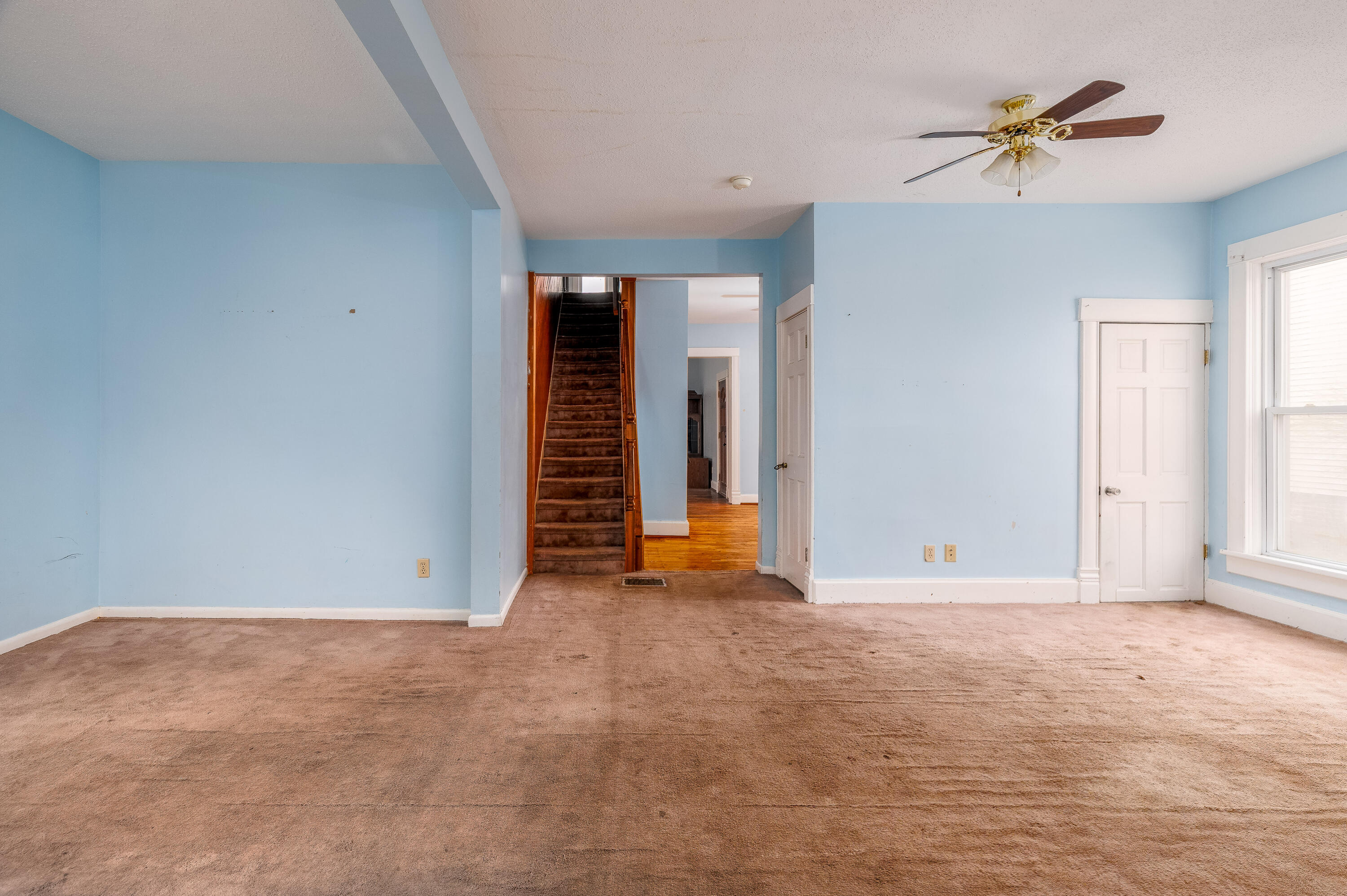 321 East Main Street Brook, IN 47922 - Photo 18 of 44 3000x1997