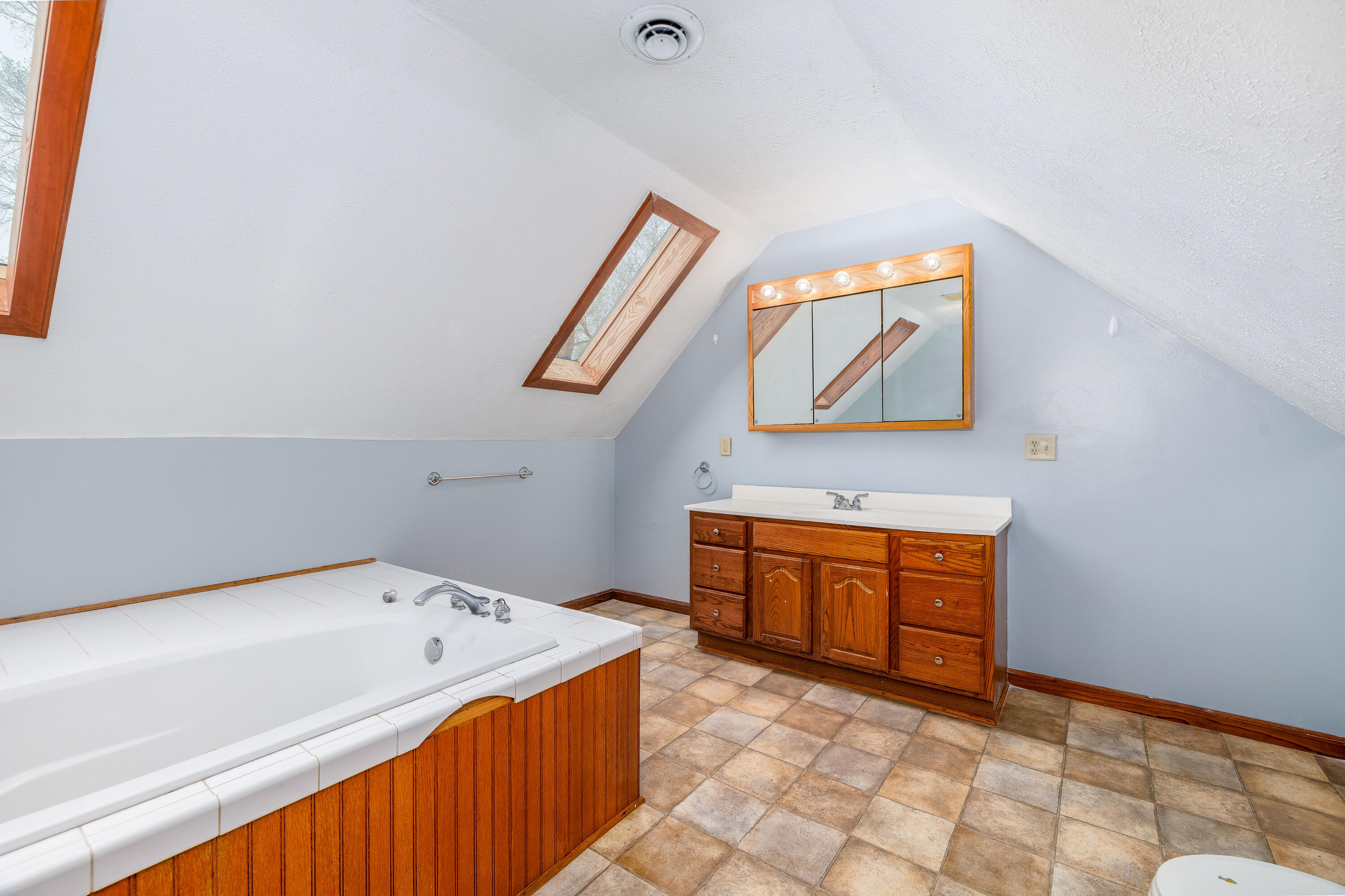 321 East Main Street Brook, IN 47922 - Photo 26 of 44 3000x1999